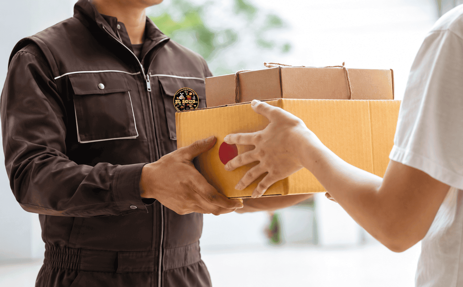 Sacos y bolsas de insumos listos para reparto